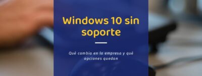 Windows 10 fin de soporte en la empresa: teclado y ratón de un puesto de oficina con las manos trabajando
